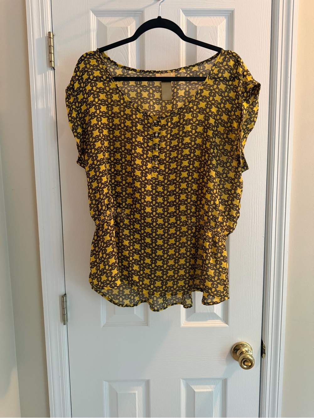 Miss Tina Yellow and Black Geometric Print Short Sleeve Blouse